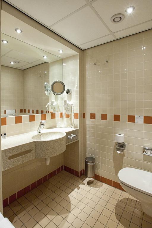 Fletcher Familiehotel Paterswolde 4*
