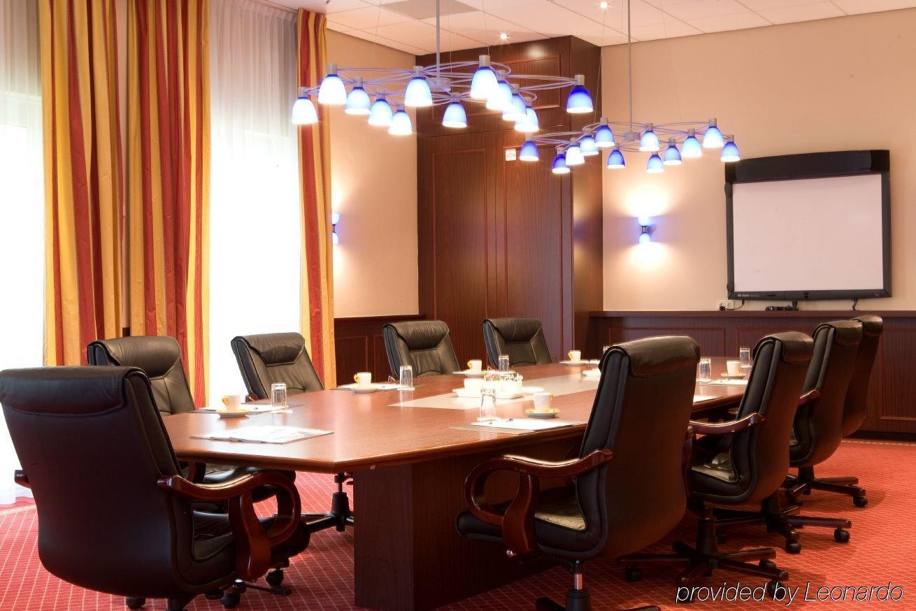 Fletcher Familiehotel Paterswolde Hotel 4*